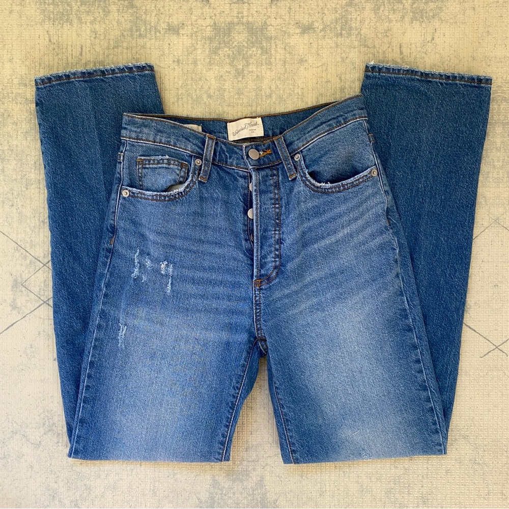 Universal Thread high-rise '90s straight jeans 4R